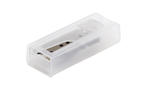 ylimääräinen terä yleiskäyttöön tarkoitetulle veitselle