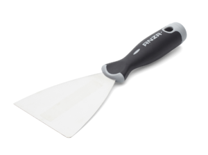 teräslastalla, jossa on vasarapää