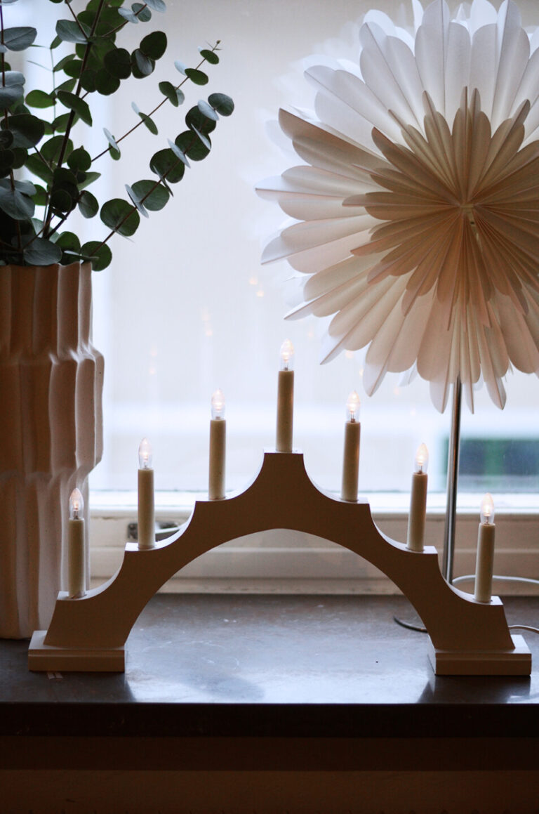 Ommålad adventsljusstake